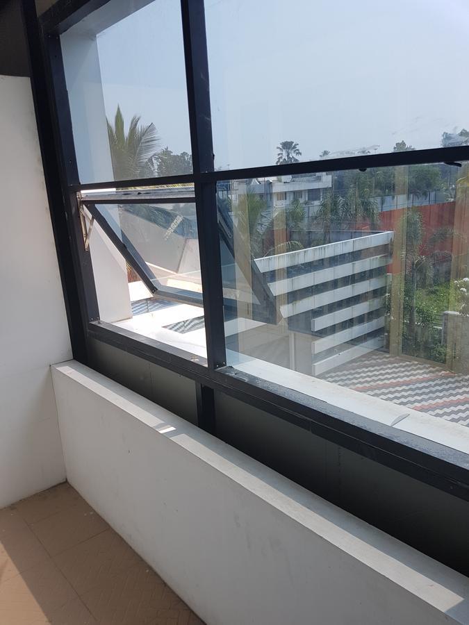 Princess Residency Hotel Nedumbassery Exterior photo